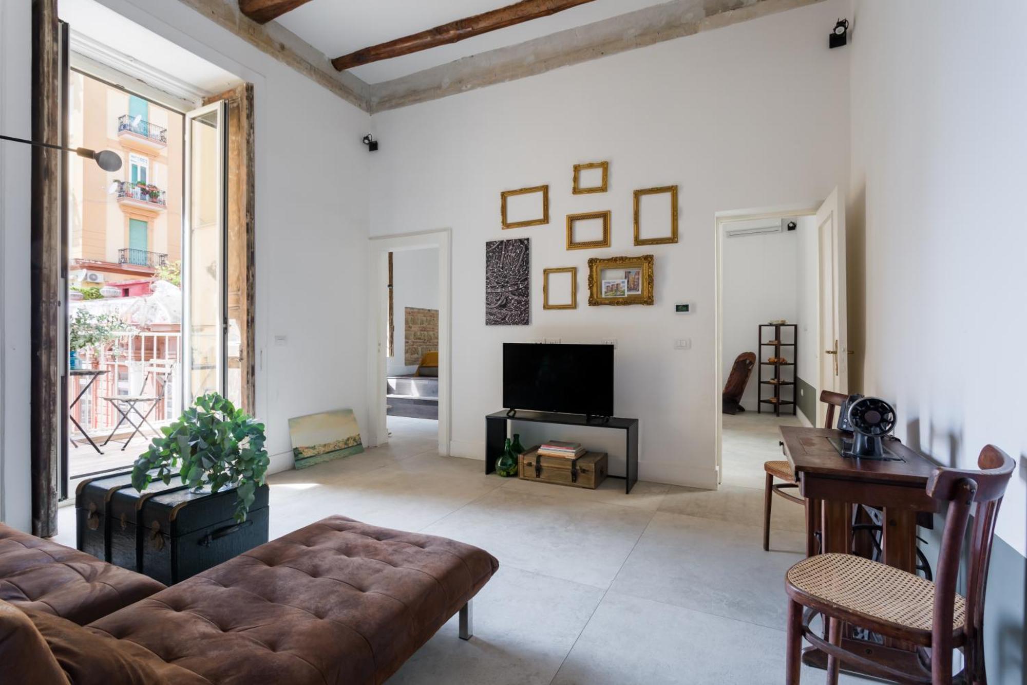 Appartamento Casa Dei Mille A Chiaia Napoli